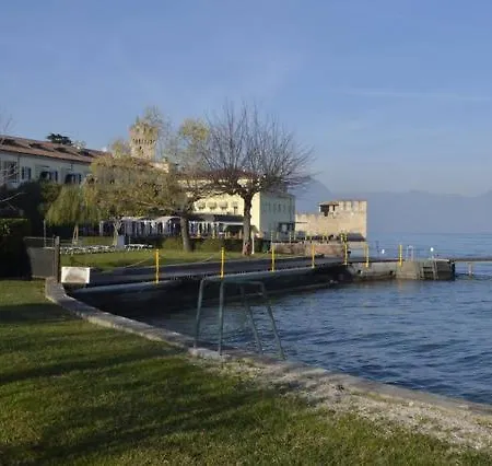 Viola Fronte * Sirmione